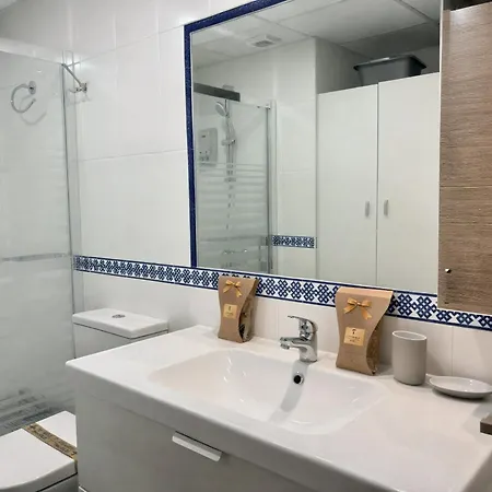 The - Torre La Roca Apartman *