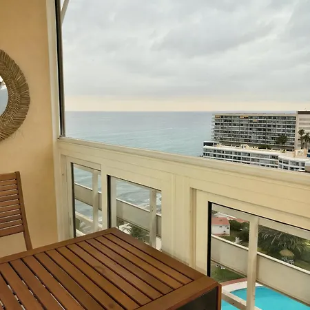 The - Torre La Roca Apartman