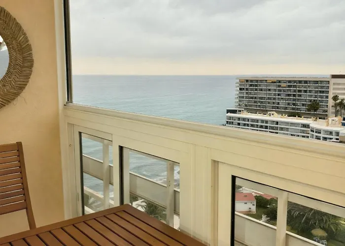 The - Torre La Roca Apartamento