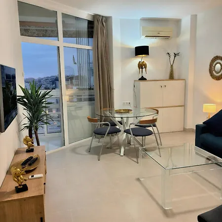 The - Torre La Roca * טורמולינוס